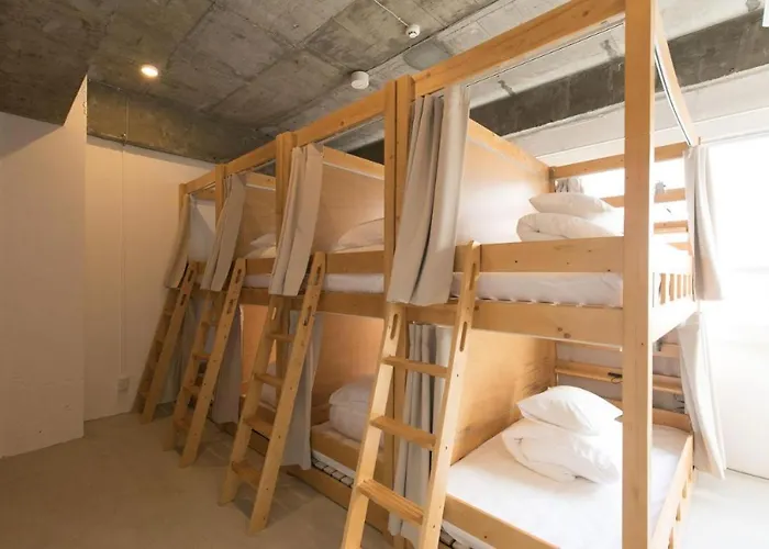 hostel DEN